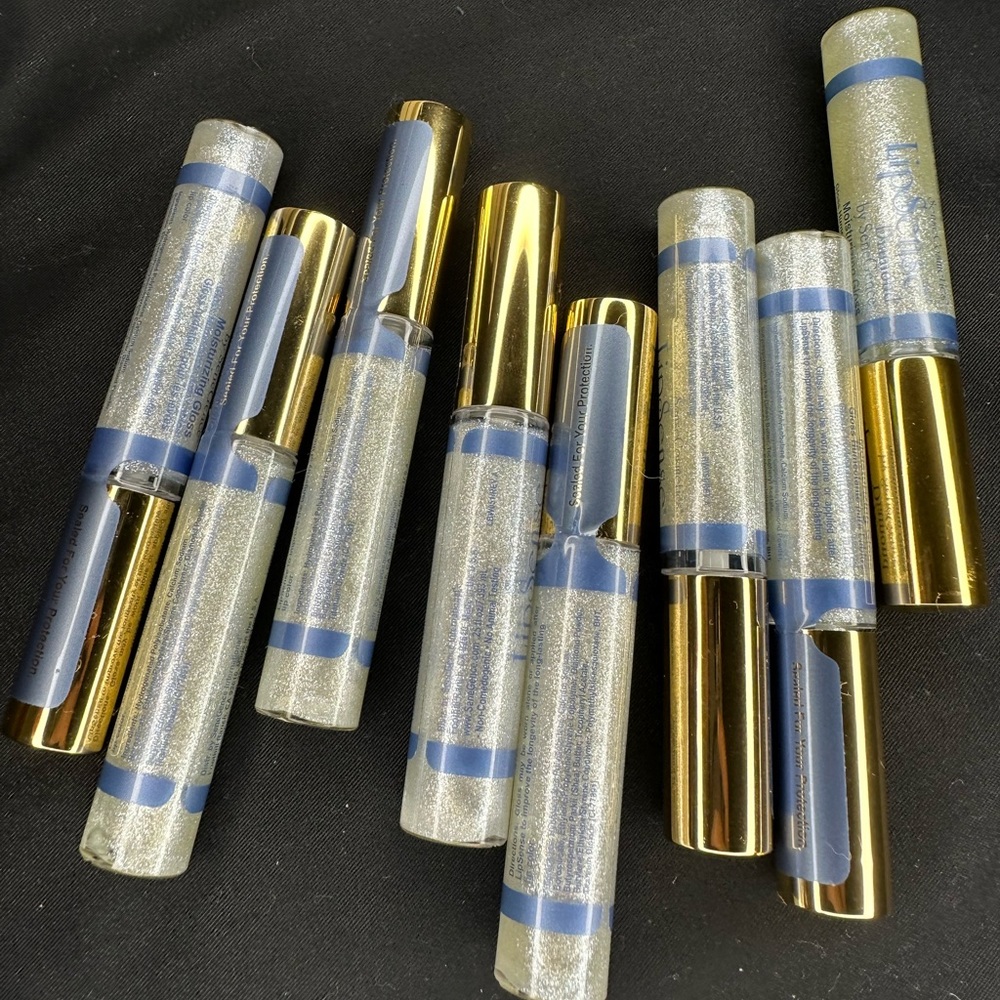New unopened LipSense diamond kiss gloss 8 pieces